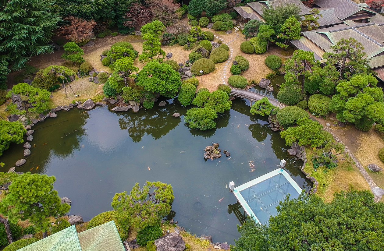 風情豊かな百年庭園